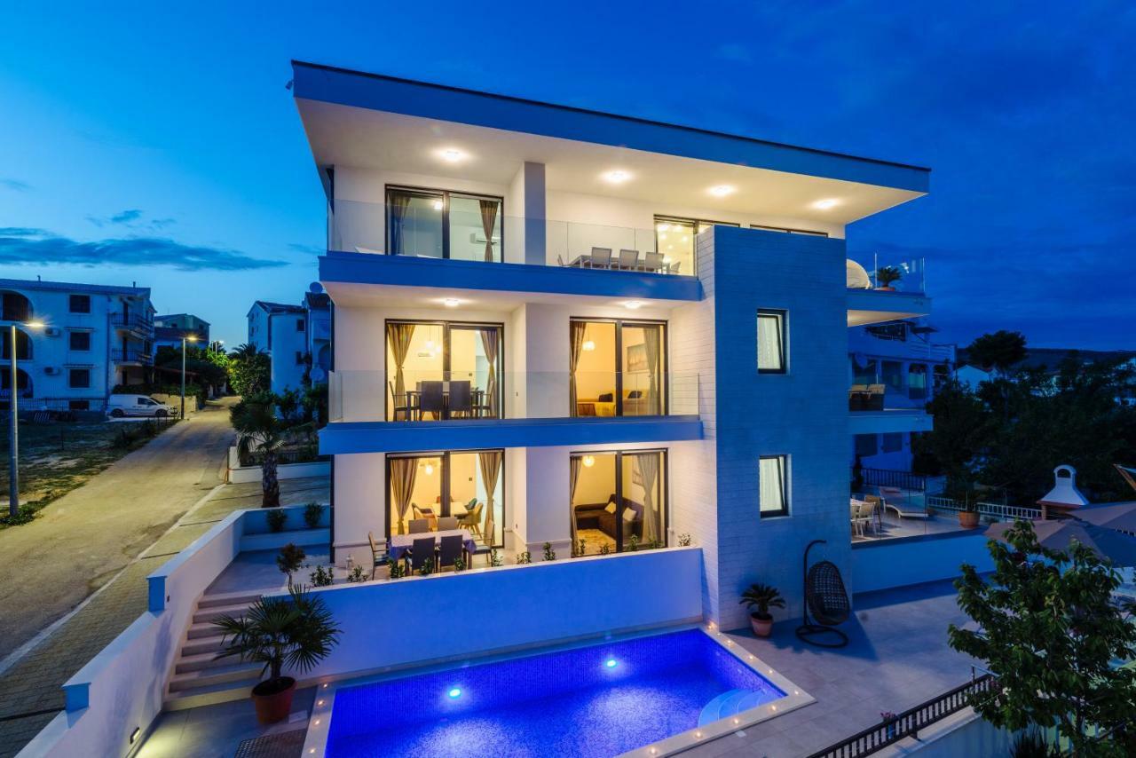 Apartments Villa Dalmatia Trogir Exterior photo